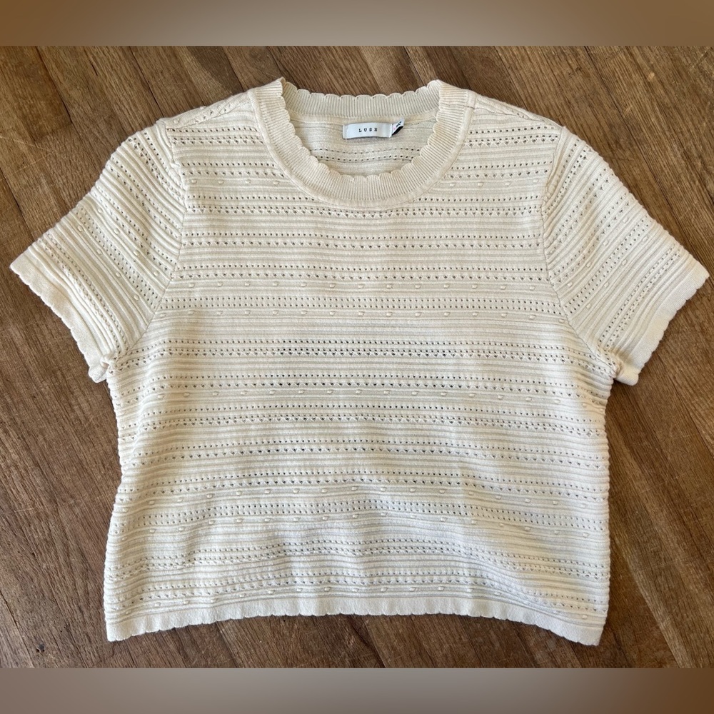 LIKE NEW! LUSH LACEUP BACK KNIT TOP